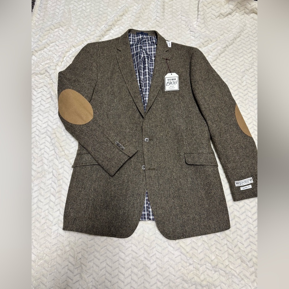 100% WOOL Jos. A. Bank Brown Blazer with Tan Elbow Patches